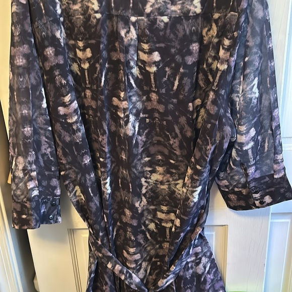 NWT arms York size 22/24 tunic - Picture 4 of 4